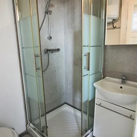 Sejour Rustique Sans Eau Ni Electricite Apartment Ajaccio  Exterior photo
